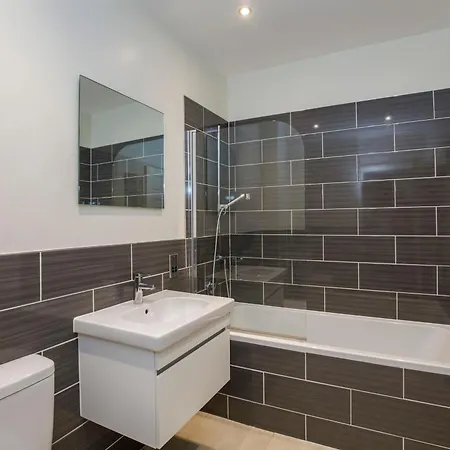 Apartament 6 Hunter House -Free Onsite Parking