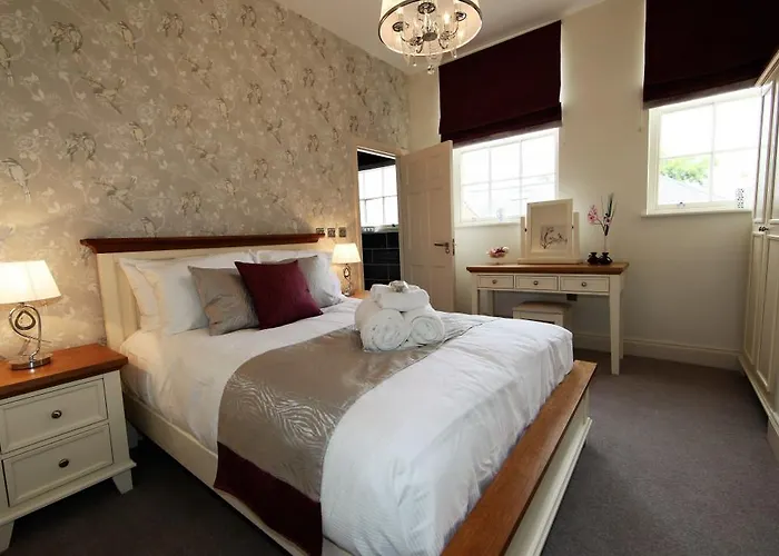 בית נופש 6 Hunter House -free Onsite Parking